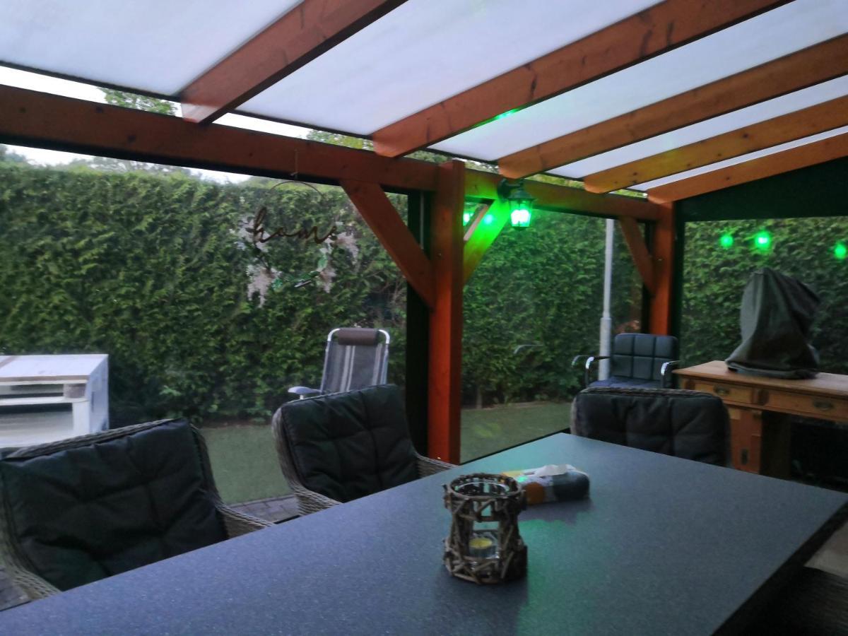 Ferienhaus Lathum Frueher Chalet Familienzeit ภายนอก รูปภาพ