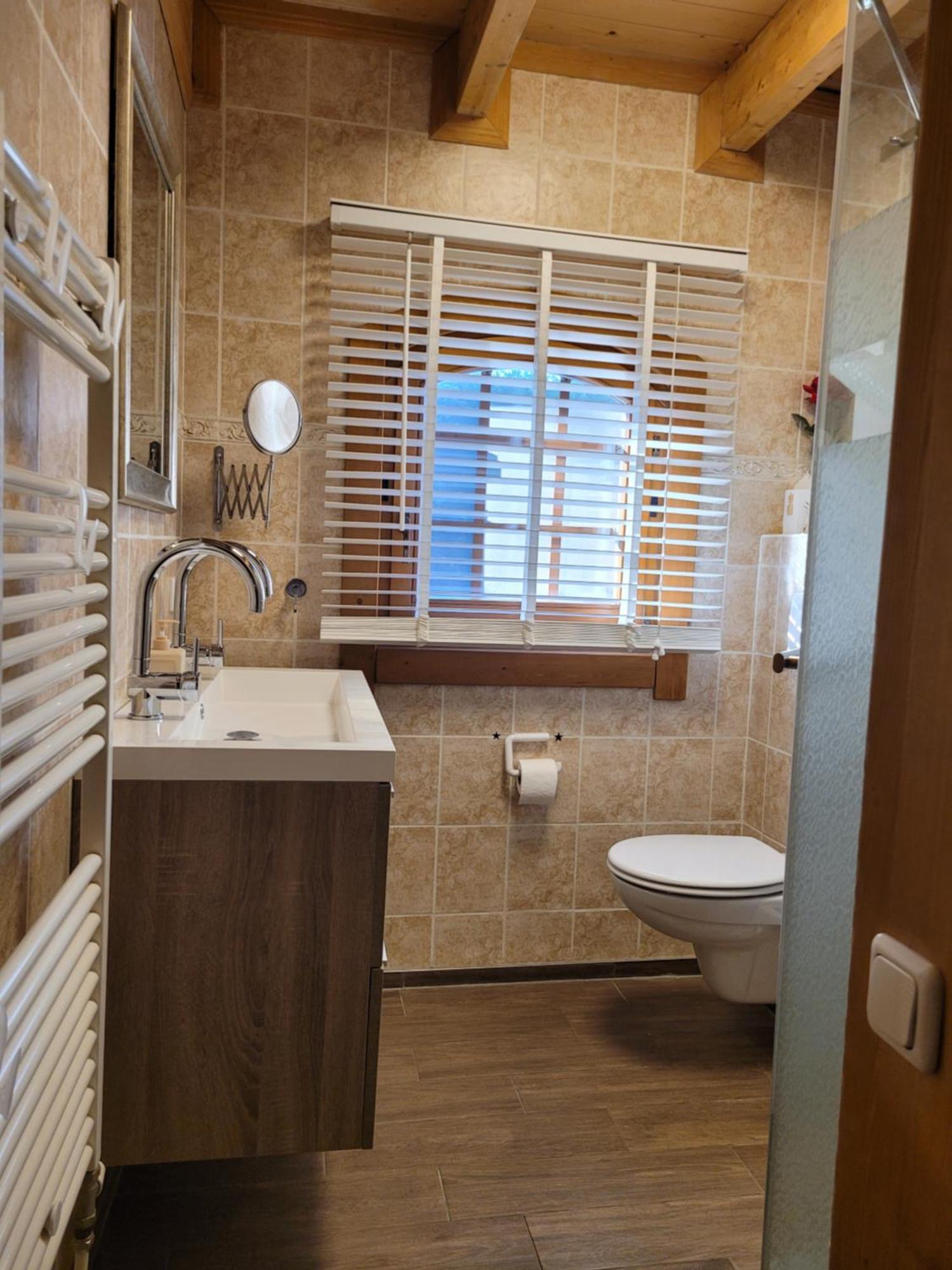 Ferienhaus Lathum Frueher Chalet Familienzeit ภายนอก รูปภาพ